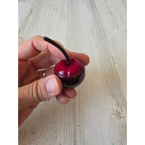 hulet vintage Realistic chocolate covered cherry figurine statue signed - Picture 4 of 7